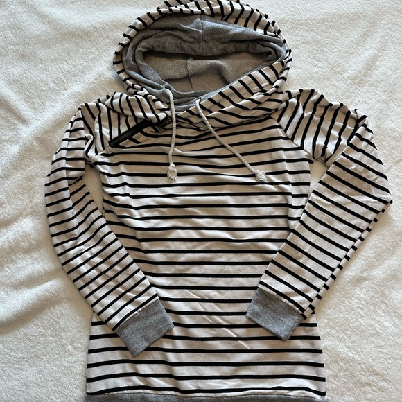 Double Hooded Sweatshirt - S. - Picture 1 of 3